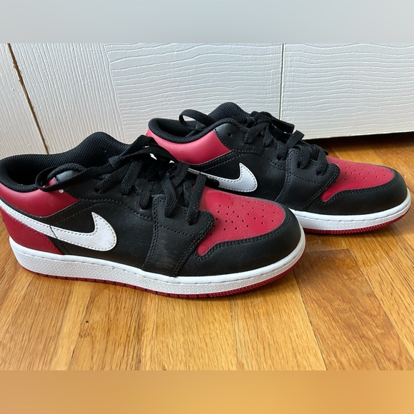 NWT Nike Air Jordan 1 Low GS Alternate Bred Toe / Big Boys 6.5 - Picture 5 of 6